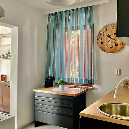 Si Free Parking Apartment *