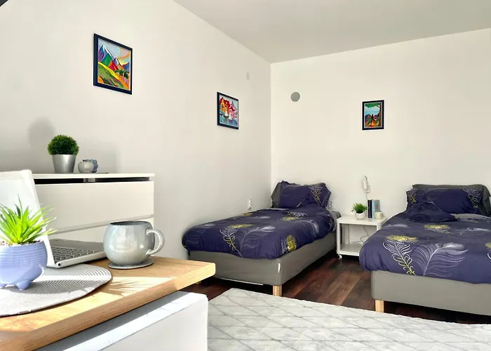 Si Free Parking 公寓 *