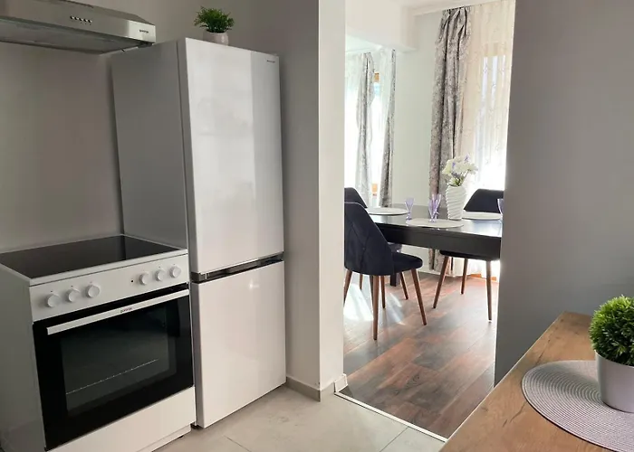 Si Free Parking * 索菲亞