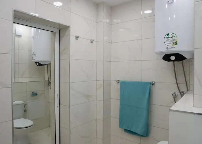 Si Free Parking * 索菲亞